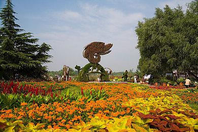 动视暴雪公开《使命召唤》版劳拉正脸